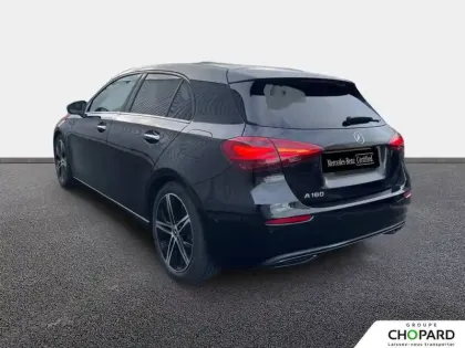 Photo 35 Mercedes Classe A  180 7G-DCT