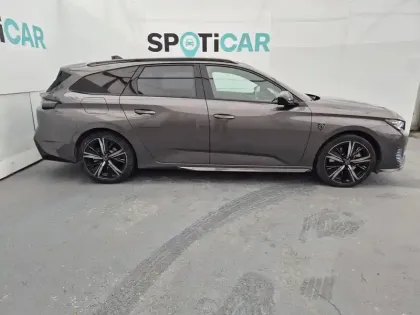 Photo 18 Peugeot 308  SW PHEV 225 e-EAT8