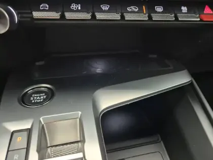 Photo 28 Peugeot 308  SW PHEV 225 e-EAT8