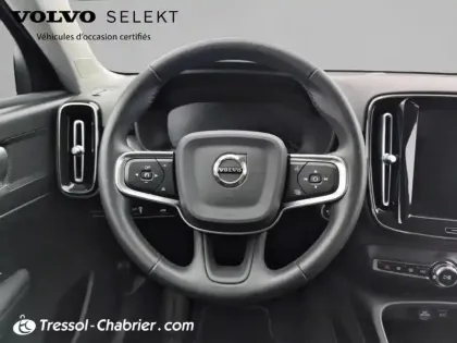 Photo 11 Volvo Xc40  T2 129 ch Geartronic 8 Momentum