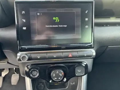 Photo 17 Citroën C3 Aircross  BlueHDi 110 S&S BVM6 Shine