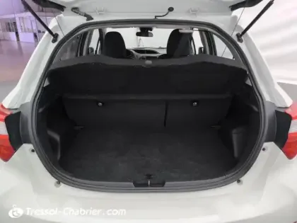 Photo 7 Toyota Yaris  Hybride 100h Dynamic