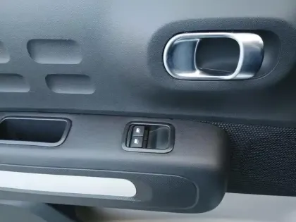 Photo 19 Citroën C3  PureTech 83 ch BVM5 Plus