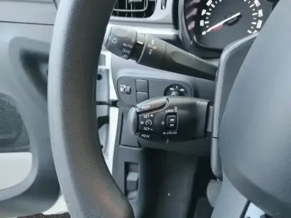 Photo 16 Citroën C3  PureTech 83 ch BVM5 Plus