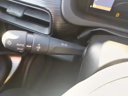 Photo 16 Jeep Avenger  1.2 Turbo T3 100 ch Altitude