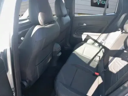 Photo 22 Jeep Avenger  1.2 Turbo T3 100 ch Altitude