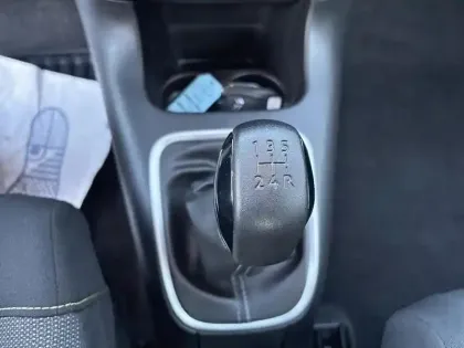 Photo 21 Citroën C3  PureTech 83 S&S BVM5 Shine