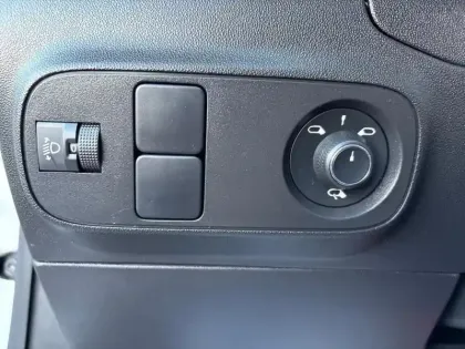 Photo 10 Citroën C3  PureTech 83 S&S BVM5 Shine