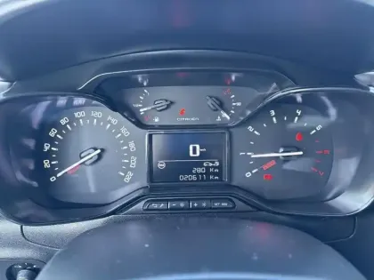 Photo 18 Citroën C3  PureTech 83 S&S BVM5 Shine