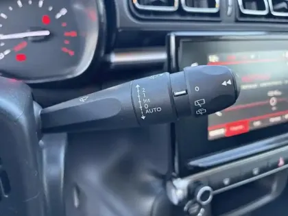 Photo 15 Citroën C3  PureTech 83 S&S BVM5 Shine