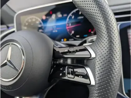 Photo 14 Mercedes Classe E Gén. VI (W214) Ph1 AMG Line 4