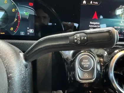 Photo 19 Mercedes CLA  200 Coupé