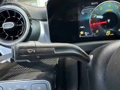 Photo 18 Mercedes CLA  200 Coupé