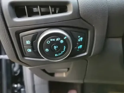 Photo 33 Ford Focus Titanium 1.0 EcoBoost 125 ch B