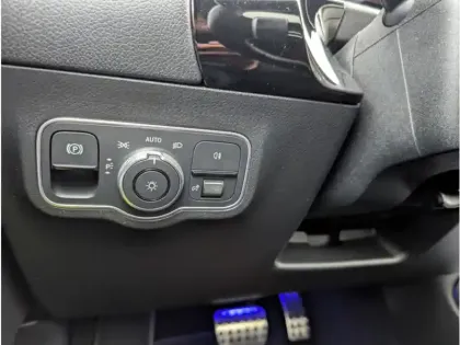 Photo 20 Mercedes GLA 250 e Hybrid EQ 