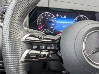 Photo 12 Mercedes GLA 250 e Hybrid EQ 