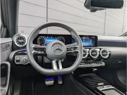 Photo 13 Mercedes Classe A 200 d 