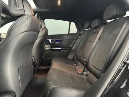 Photo 22 Mercedes Classe GLC Gén. II (C254) Ph1 AMG Line 5