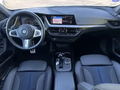 Photo 10 BMW Serie 1 Gén. III (F40) Ph1 M Sport 5