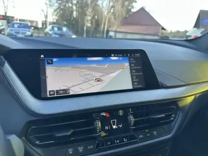 Photo 15 BMW Serie 1 Gén. III (F40) Ph1 M Sport 5