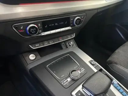 Photo 17 Audi Q5 Gén. II Ph2 S line 5