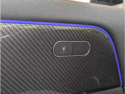 Photo 14 Mercedes GLA 250 e Hybrid EQ 