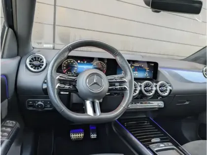 Photo 11 Mercedes GLA 250 e Hybrid EQ 