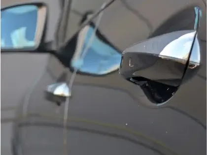 Photo 19 Mercedes GLA 250 e Hybrid EQ 