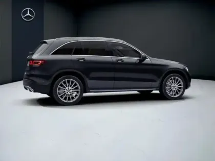 Photo 18 Mercedes Classe GLC GLC 300 de 4MATIC SUV AMG Line