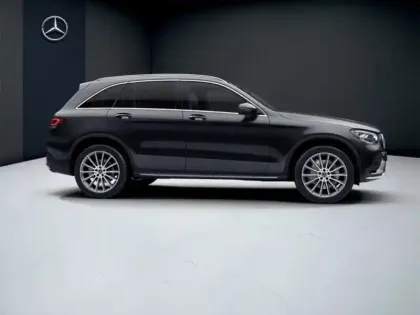 Photo 16 Mercedes Classe GLC GLC 300 de 4MATIC SUV AMG Line