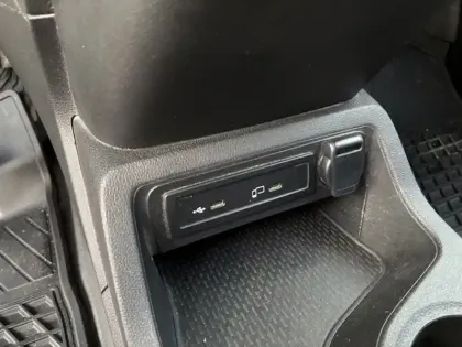 Photo 34 Mercedes Citan Gén. II Ph1 Pro 4