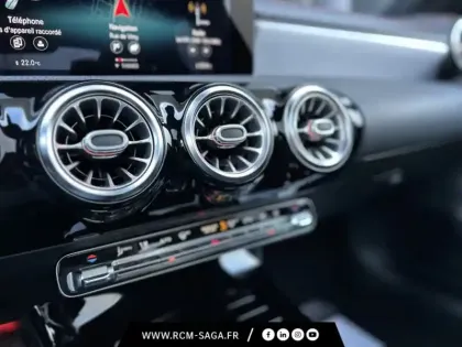 Photo 15 Mercedes CLA Coupe 250 e 160+102ch AMG Line 8G-DCT