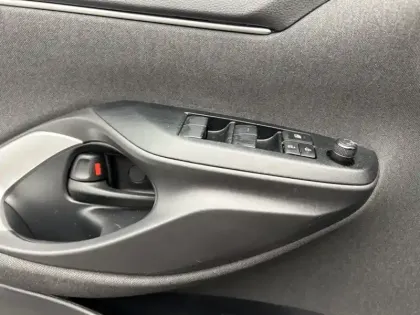 Photo 21 Toyota Yaris Hybride 116h Design