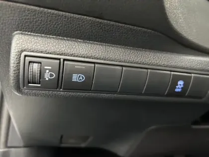 Photo 14 Toyota Corolla Hybride 122h Design