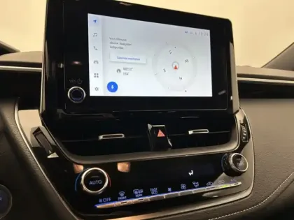 Photo 13 Toyota Corolla Hybride 122h Design