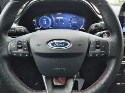 Photo 16 Ford Puma 1.0 EcoBoost 125ch mHEV ST-Line 7cv