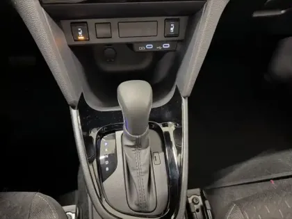 Photo 14 Toyota Yaris Hybride 1.5 HYBRID 130H DESIGN AUTO 2WD