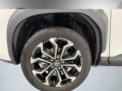 Photo 8 Toyota Yaris Hybride 1.5 HYBRID 130H DESIGN AUTO 2WD