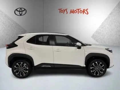 Photo 5 Toyota Yaris Hybride 1.5 HYBRID 130H DESIGN AUTO 2WD