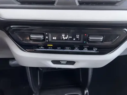 Photo 20 Suzuki Swift 1.2 HYBRID PRIVILEGE CVT