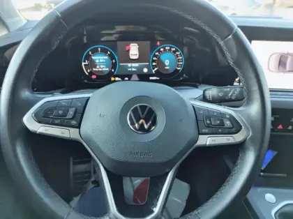 Photo 16 Volkswagen Golf 2.0 TDI SCR 115ch Active