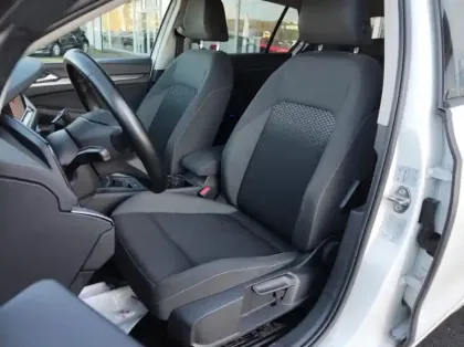 Photo 9 Volkswagen Golf 2.0 TDI SCR 115ch Active