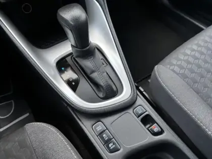 Photo 20 Toyota Yaris Hybride 116h Design Pack 1.5