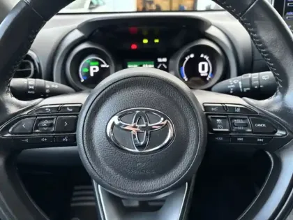 Photo 16 Toyota Yaris Hybride 116h Design Pack 1.5