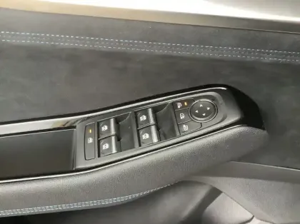 Photo 16 Renault Austral E-Tech full hybrid 200 GSR2 Techno esprit Alpine