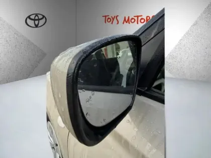 Photo 21 Suzuki Swift Gén. V Ph1 Avantage 5