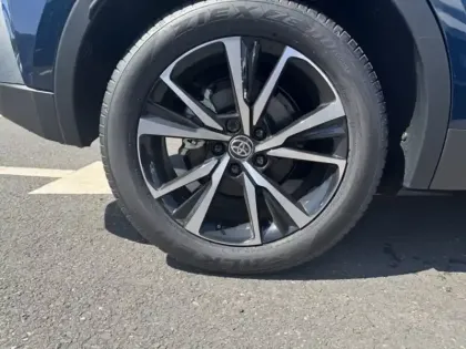 Photo 8 Toyota C-HR 1.8 Hybride 140 Design NG 14