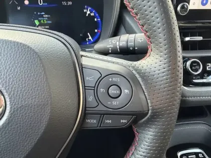 Photo 15 Toyota Corolla Gén. X Ph1 GR Sport 5