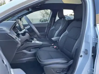 Photo 8 Renault Symbioz E-Tech full hybrid 145 Iconic 5p