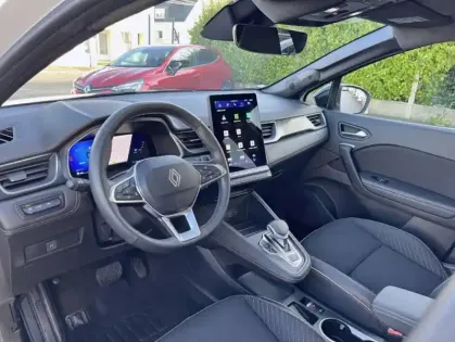 Photo 14 Renault Symbioz E-Tech full hybrid 145 Iconic 5p